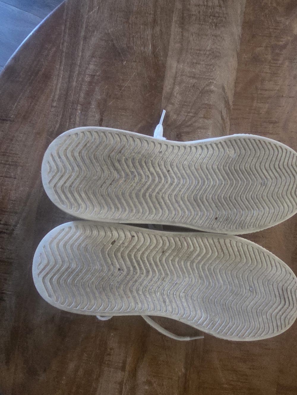 VH by Vintage Havana White Pearl Star Platform Sneakers Estimate Women Size 9 - Picture 5 of 9